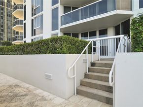 4779 Collins Ave 506, Miami Beach FL 33140