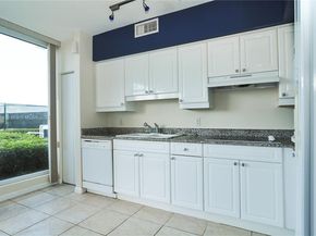 4779 Collins Ave 506, Miami Beach FL 33140