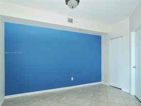 4779 Collins Ave 506, Miami Beach FL 33140