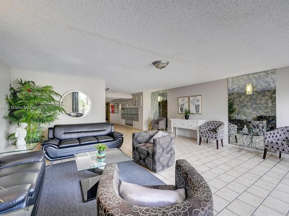 4880 NW 22nd St 207, Lauderhill FL 33313