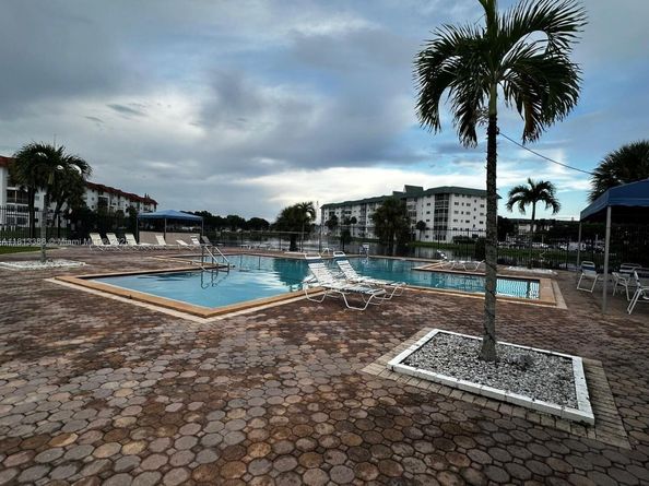 4880 NW 22nd St 207, Lauderhill FL 33313