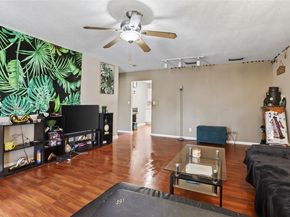 370 E Laurel Dr 6E, Margate FL 33063