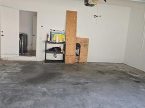 4361 Dogwood Cir, Weston FL 33331