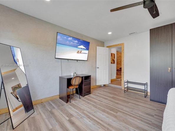 9000 NW 12th Ave, Miami FL 33150