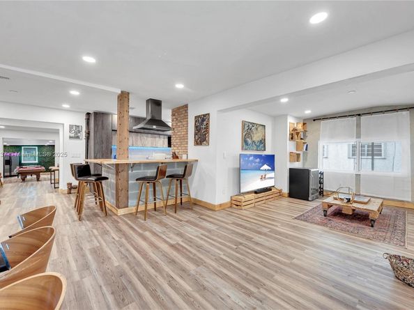 9000 NW 12th Ave, Miami FL 33150