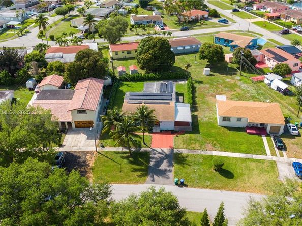 9000 NW 12th Ave, Miami FL 33150