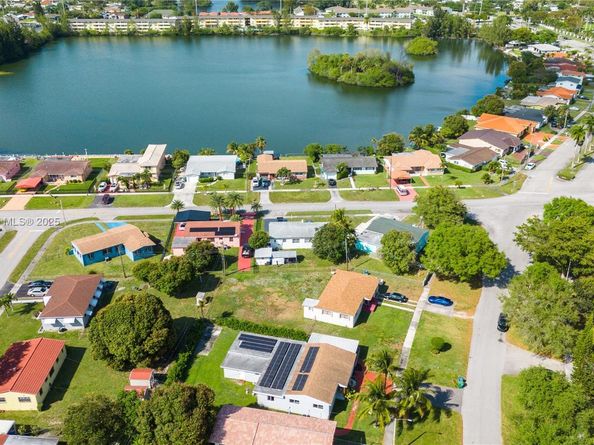 9000 NW 12th Ave, Miami FL 33150