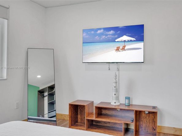 9000 NW 12th Ave, Miami FL 33150