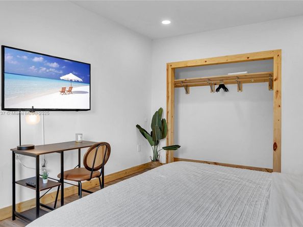 9000 NW 12th Ave, Miami FL 33150