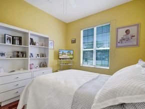 16451 SW 98th Ter, Miami FL 33196