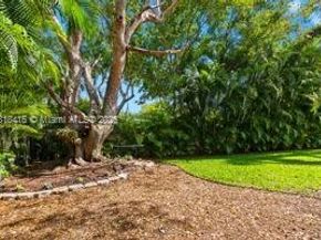 2510 Jardin DR, Weston FL 33327