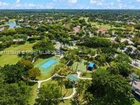 2510 Jardin DR, Weston FL 33327