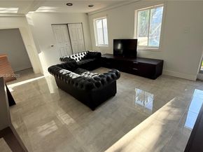 691 NW 7th St Rd, Miami FL 33136