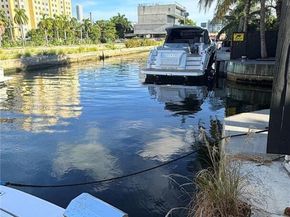 691 NW 7th St Rd, Miami FL 33136