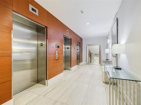 1861 NW North River Dr 1806, Miami FL 33125
