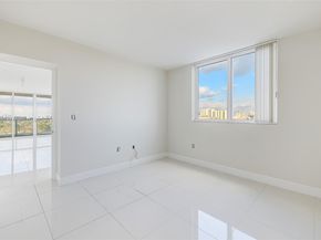 1861 NW North River Dr 1806, Miami FL 33125