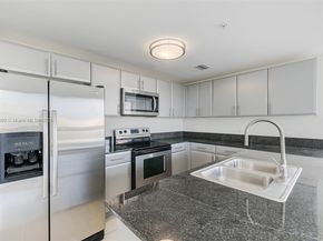 1861 NW North River Dr 1806, Miami FL 33125