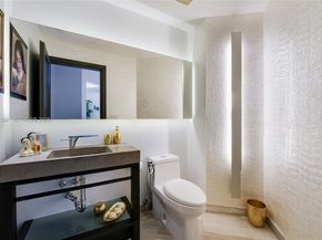 2020 N Bayshore Dr 3902, Miami FL 33137