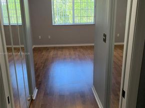 600 N Crestwood Ct N 610, Royal Palm Beach FL 33411