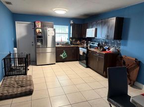 19123 NW 35th Ave, Miami Gardens FL 33056