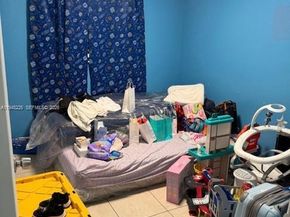 19123 NW 35th Ave, Miami Gardens FL 33056