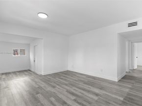 1560 NE 42nd Ct, Pompano Beach FL 33064