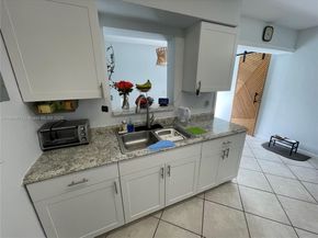 1854 Lauderdale Manor Dr, Fort Lauderdale FL 33311