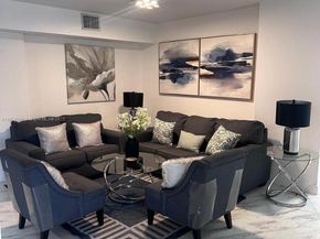 9340 Fontainebleau Blvd 313, Miami FL 33172