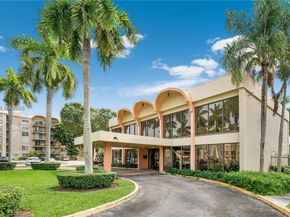 9340 Fontainebleau Blvd 313, Miami FL 33172
