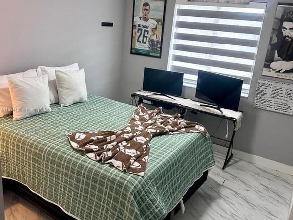 9340 Fontainebleau Blvd 313, Miami FL 33172