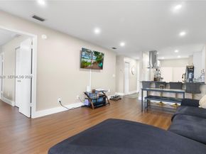 796 Banks Rd, Coconut Creek FL 33063