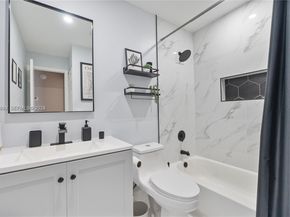 796 Banks Rd, Coconut Creek FL 33063