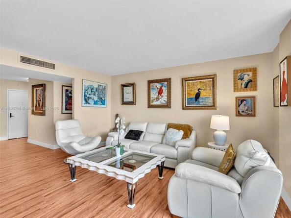 600 Biltmore Way 406, Coral Gables FL 33134