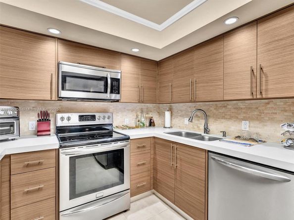 600 Biltmore Way 406, Coral Gables FL 33134