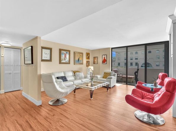 600 Biltmore Way 406, Coral Gables FL 33134