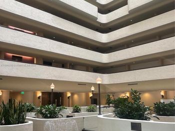 600 Biltmore Way
