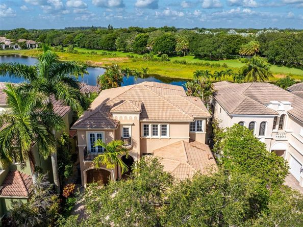 17771 Lake Azure Way, Boca Raton FL 33496