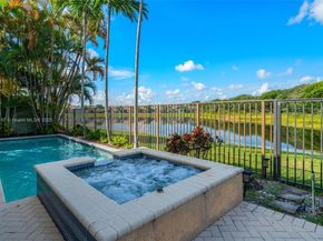 17771 Lake Azure Way, Boca Raton FL 33496