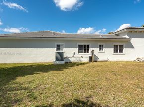 3054 SE 5th Dr, Homestead FL 33033