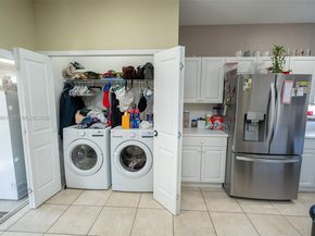 3054 SE 5th Dr, Homestead FL 33033