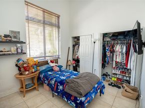 3054 SE 5th Dr, Homestead FL 33033