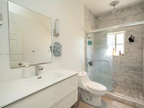 3054 SE 5th Dr, Homestead FL 33033