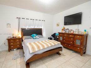 3054 SE 5th Dr, Homestead FL 33033