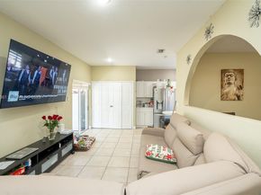 3054 SE 5th Dr, Homestead FL 33033