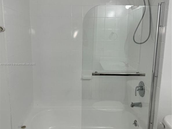 36 NW 6th Ave 601, Miami FL 33128