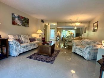 700 NE 14th Ave