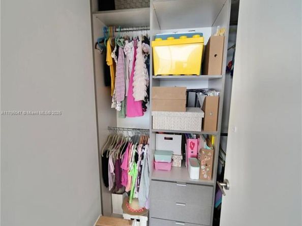 2900 NE 7th Ave 1705, Miami FL 33137