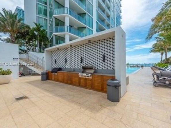 2900 NE 7th Ave 1705, Miami FL 33137