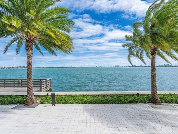 2900 NE 7th Ave 1705, Miami FL 33137