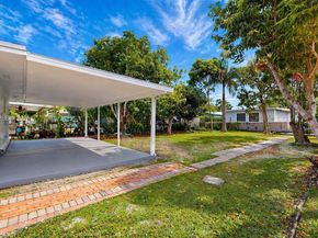 578 SW 2nd St, Florida City FL 33034